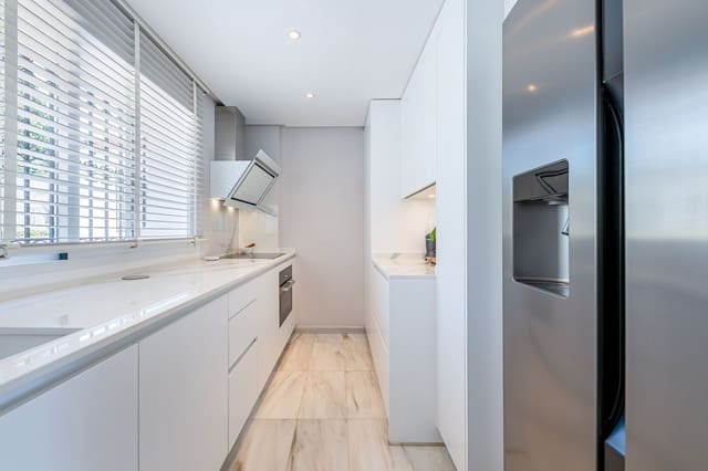 3 sypialnia Dom na sprzedaż w Nueva Andalucia, Marbella - 945 000 € (Ref: 9784665)