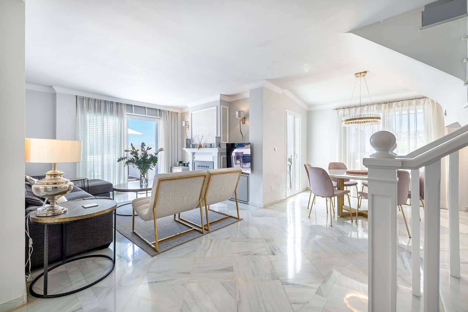 3 sypialnia Dom na sprzedaż w Nueva Andalucia - 945 000 € (Ref: 9784665)