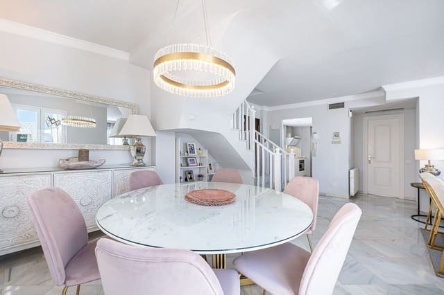 3 sypialnia Dom na sprzedaż w Nueva Andalucia, Marbella - 945 000 € (Ref: 9784665)