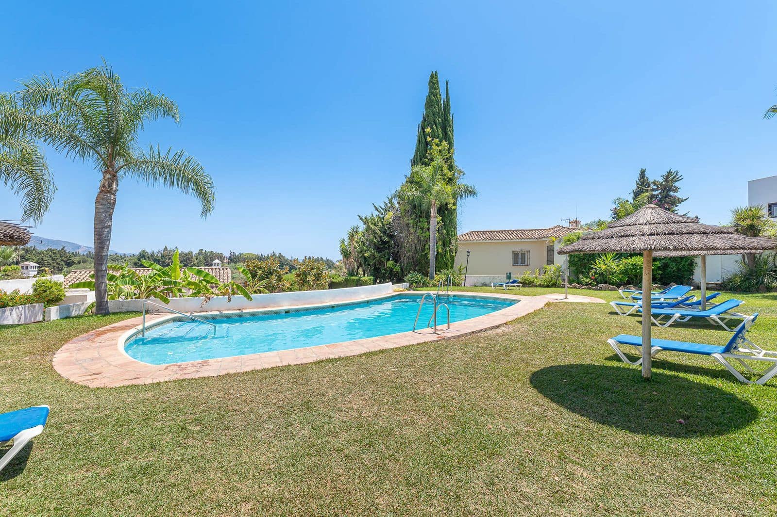 3 sypialnia Dom na sprzedaż w Nueva Andalucia - 945 000 € (Ref: 9784665)