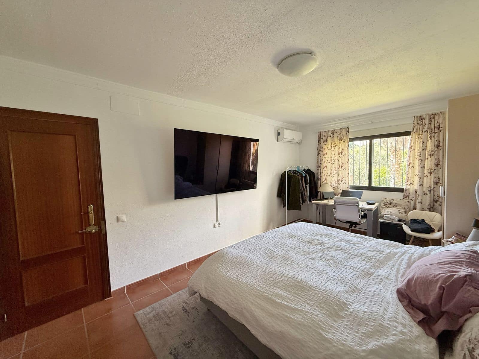 4 sypialnia Dom na sprzedaż w Calahonda - 635 000 € (Ref: 9784666)