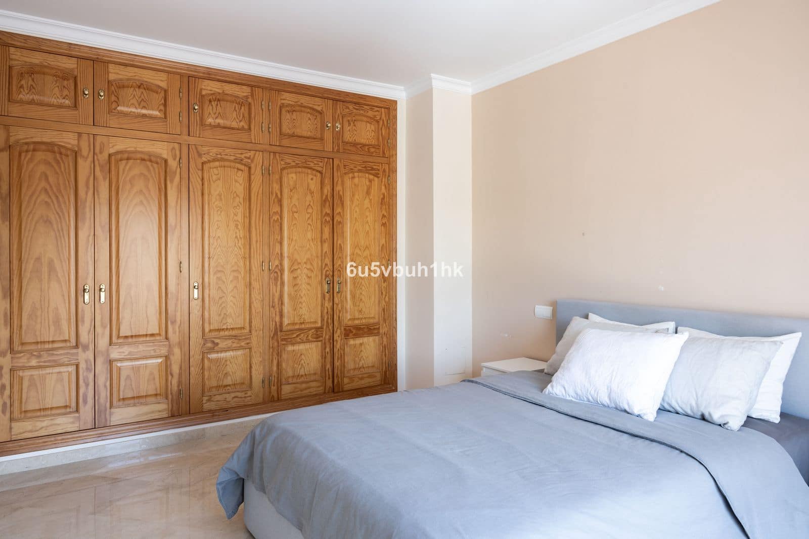 5 makuuhuone Omakotitalo myytävänä paikassa San Pedro de Alcantara - 695 000 € (Ref: 9784672)