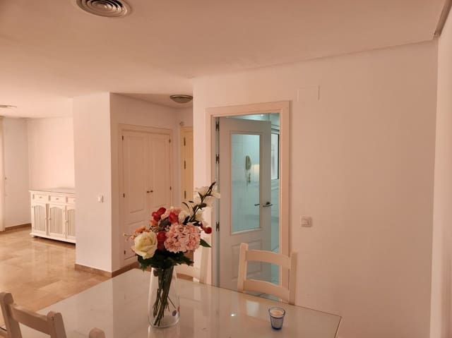 2 sovrum Lägenhet till salu i Torrequebrada, Benalmádena - 425 000 € (Ref: 9784677)