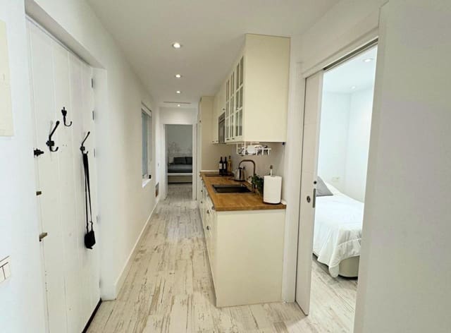 2 soverom Leilighet til salgs i Puerto Banus, Marbella - € 495 000 (Ref: 9784679)