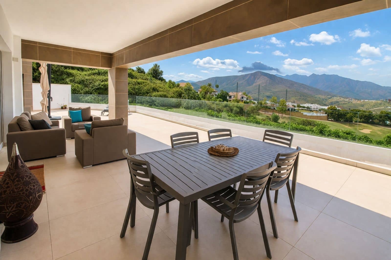 3 bedroom Apartment for sale in La Cala Golf - € 595,000 (Ref: 9784680)