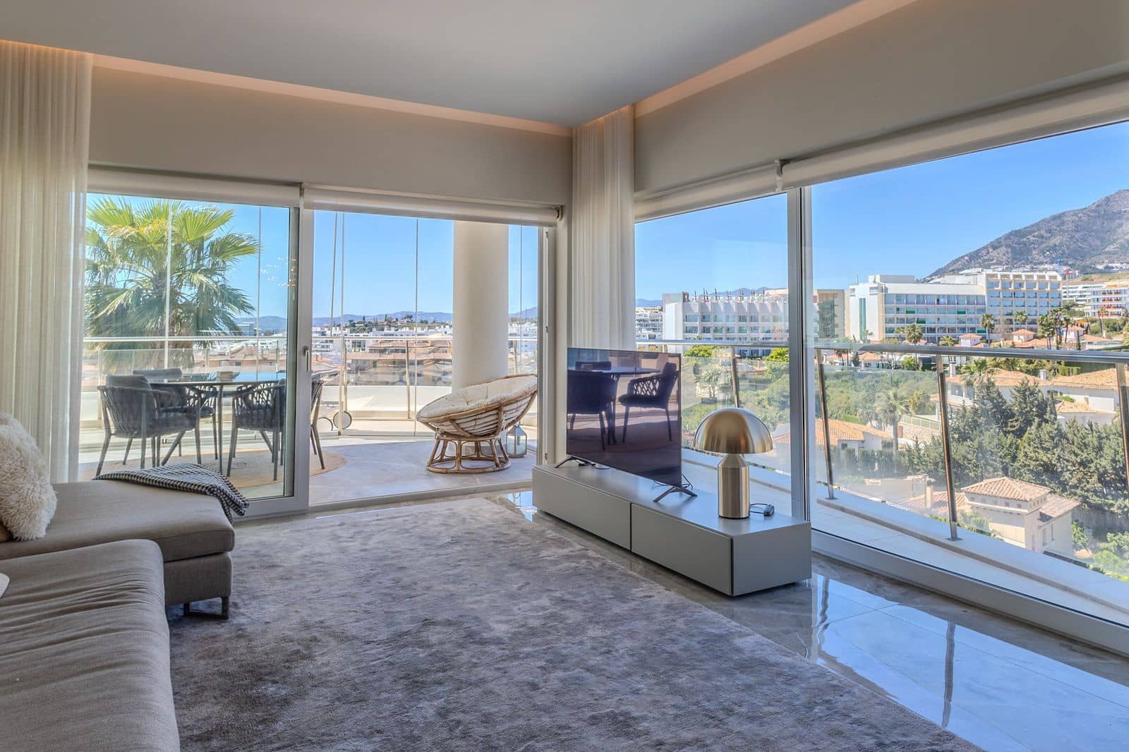 2 soverom Leilighet til salgs i Benalmadena - € 1 050 000 (Ref: 9784685)