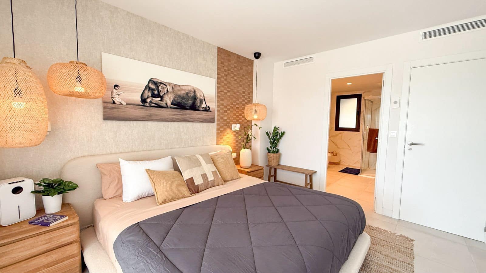 3 soveværelse Lejlighed til salg i New Golden Mile - € 589.000 (Ref: 9784691)