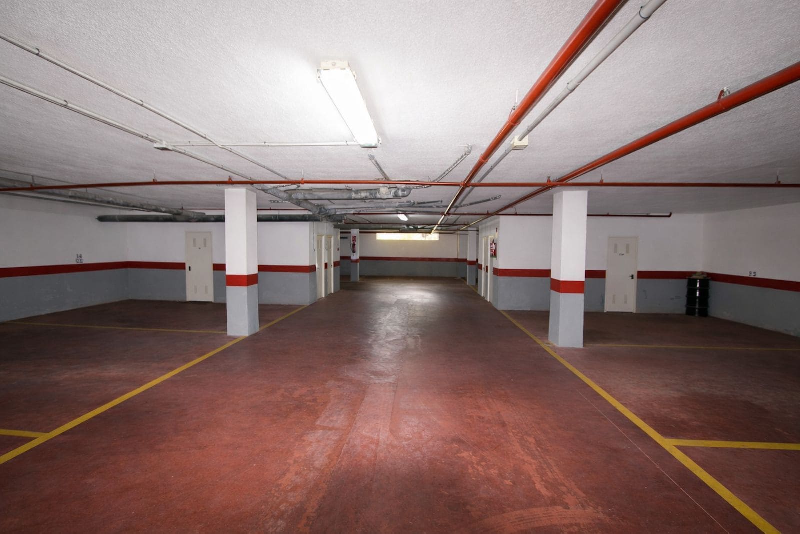 2 bedroom Apartment for sale in Elviria - € 460,000 (Ref: 9784695)