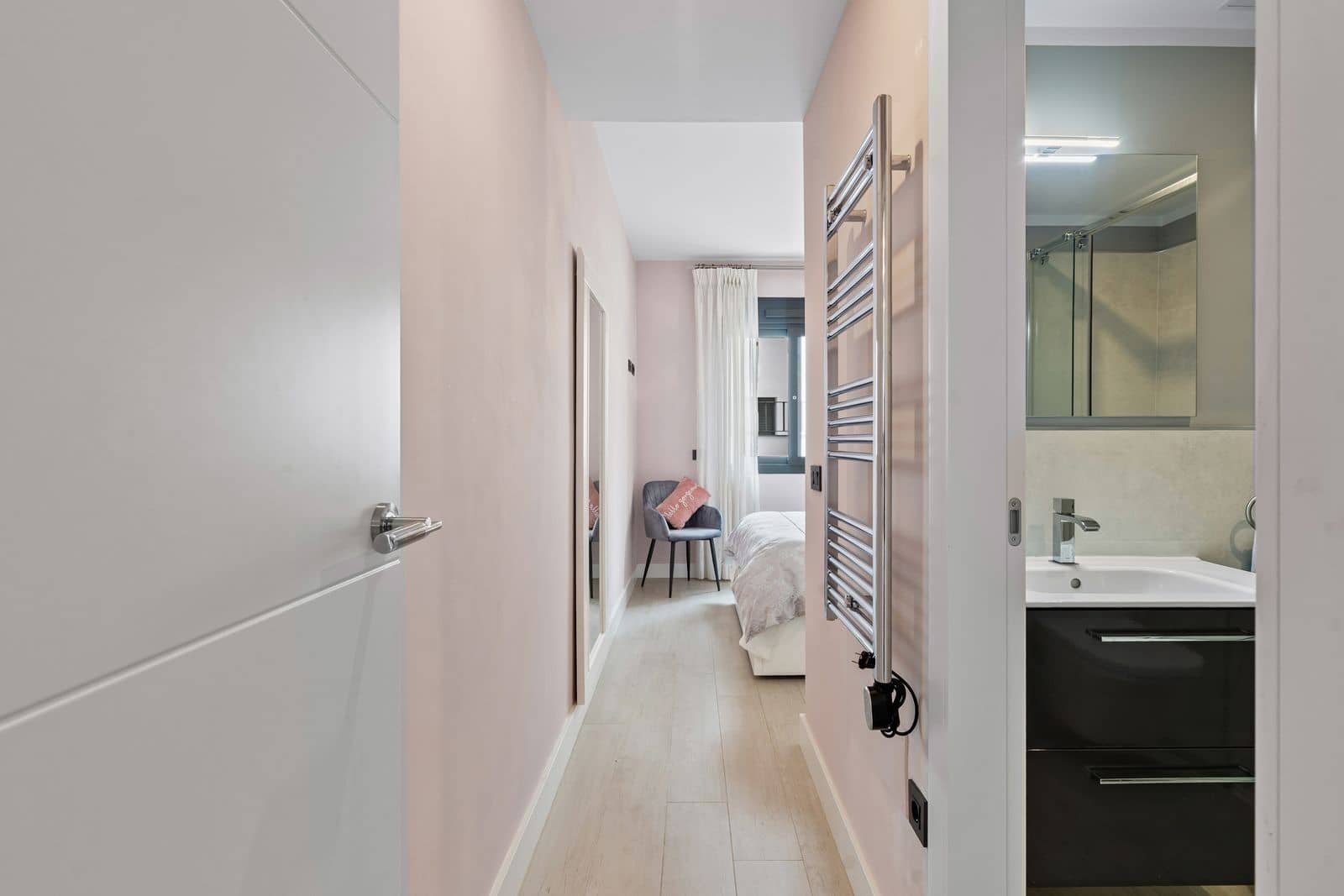 4 slaapkamer Halfvrijstaande villa te koop in La Cala de Mijas - € 995.000 (Ref: 9784696)