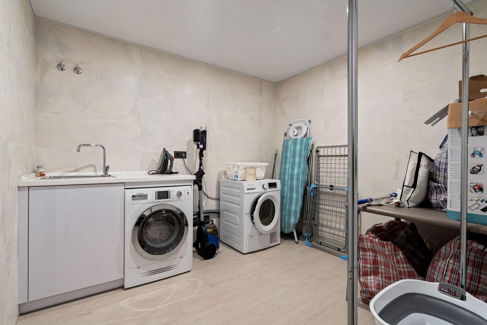 4 slaapkamer Halfvrijstaande villa te koop in La Cala de Mijas - € 995.000 (Ref: 9784696)