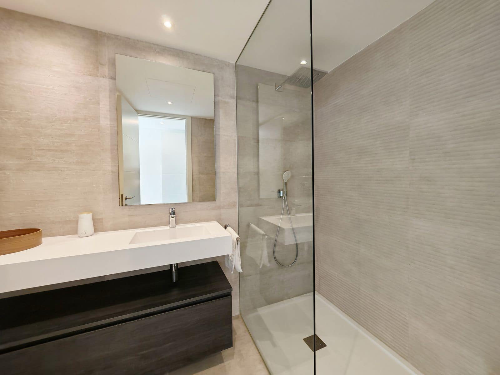 2 bedroom Apartment for sale in Casares - € 559,000 (Ref: 9784699)