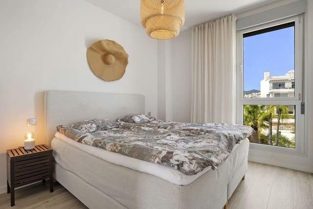 2 Zimmer Penthouse zu verkaufen in Cancelada, Estepona - 525.000 € (Ref: 9784701)