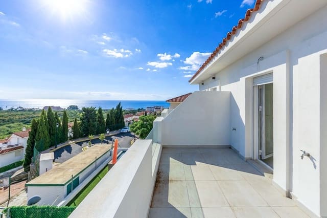 2 makuuhuone Paritalo myytävänä paikassa Manilva - 315 000 € (Ref: 9784704)