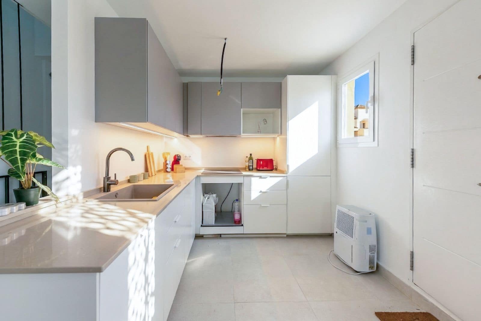 2 makuuhuone Paritalo myytävänä paikassa Manilva - 315 000 € (Ref: 9784704)