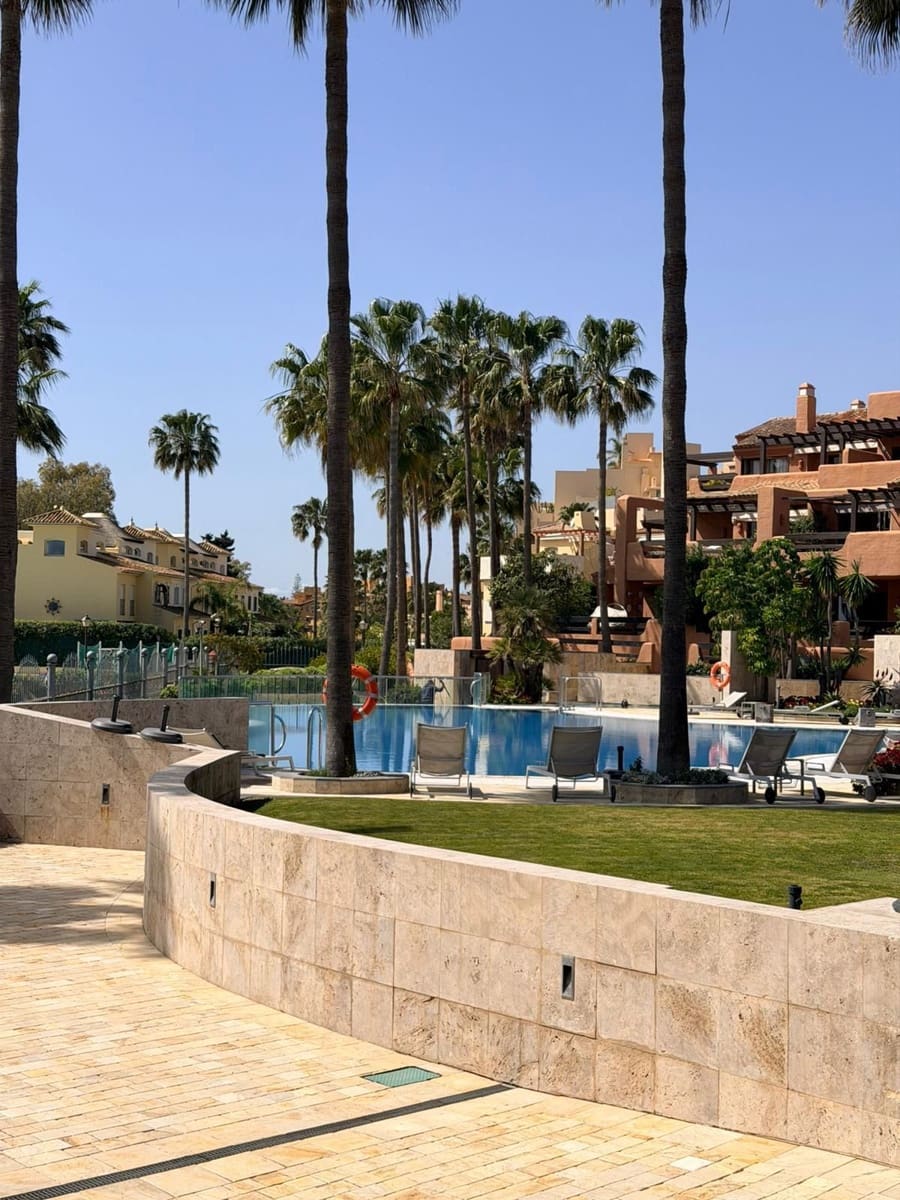 3 chambre Appartement à vendre à New Golden Mile - 1 200 000 € (Ref: 9784708)