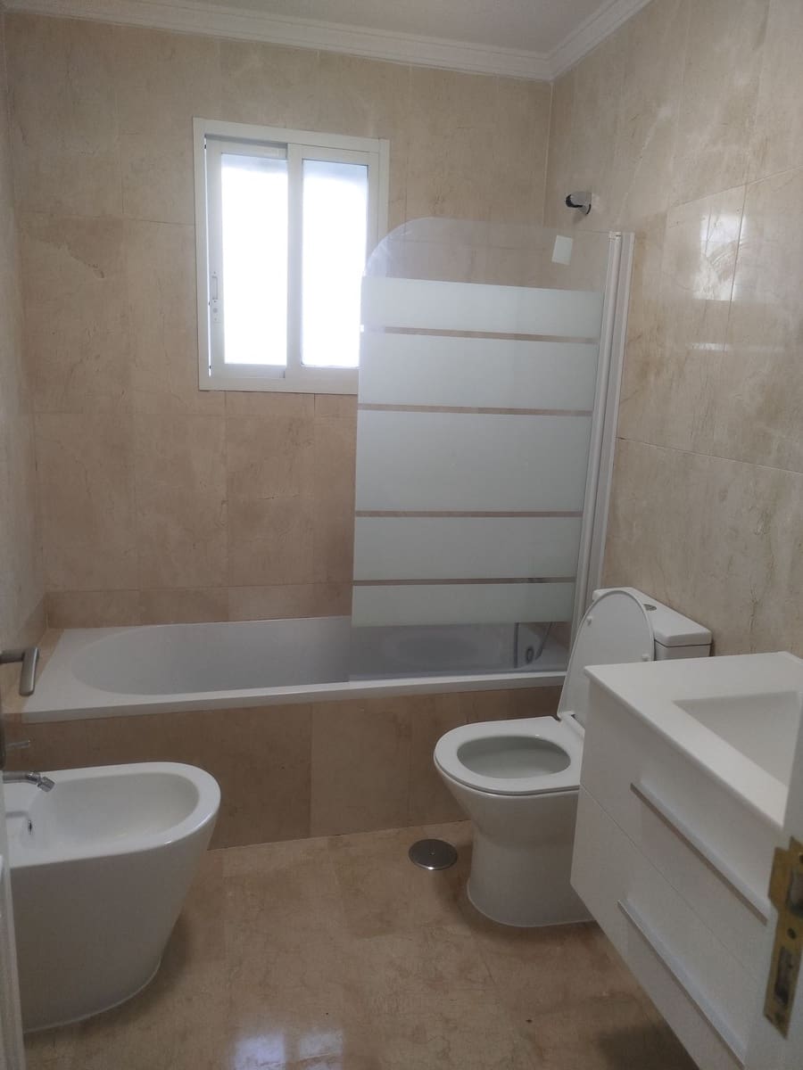 2 soverom Leilighet til salgs i Aloha Golf - € 465 000 (Ref: 9784711)