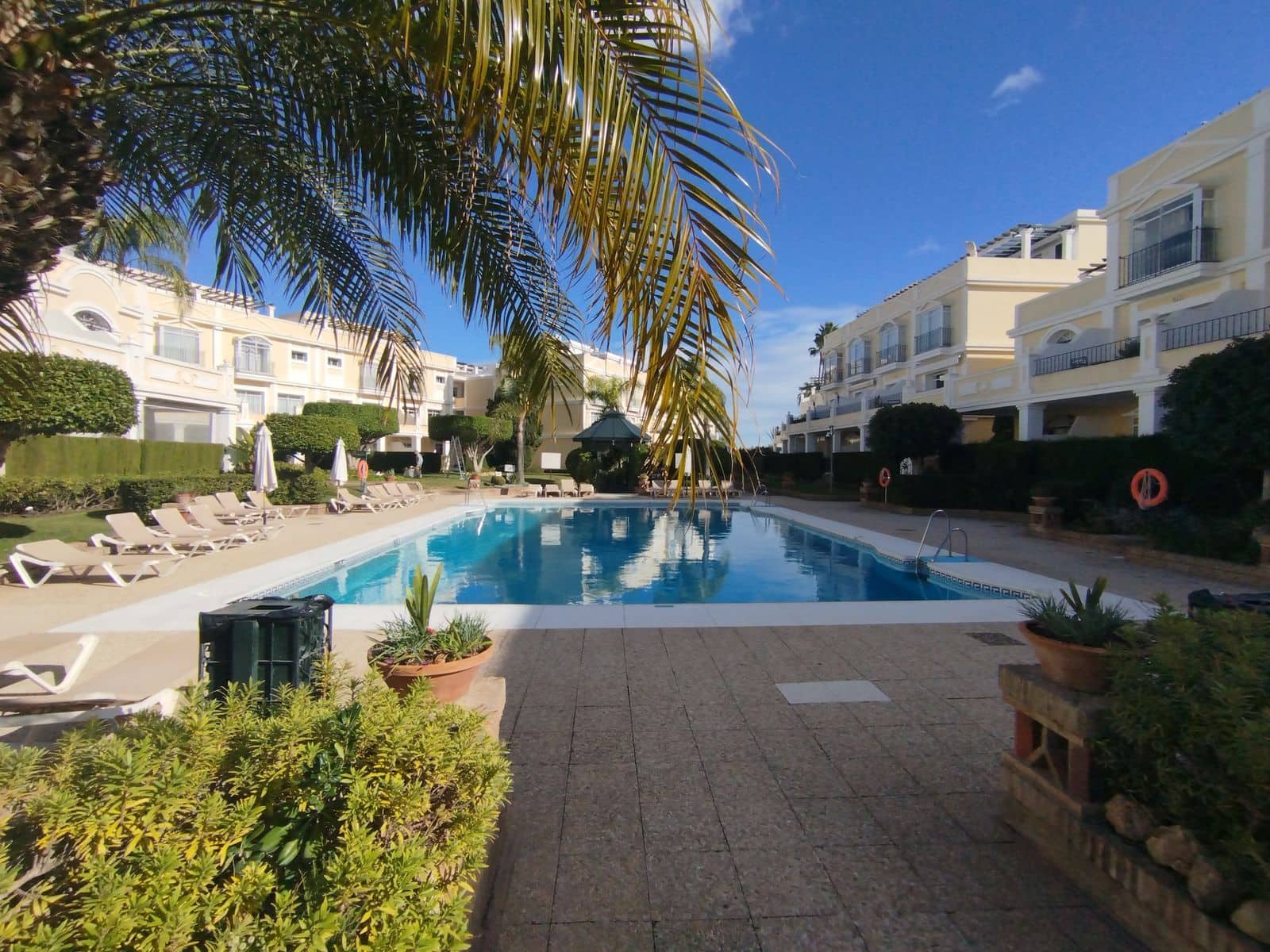 2 soverom Leilighet til salgs i Aloha Golf - € 465 000 (Ref: 9784711)