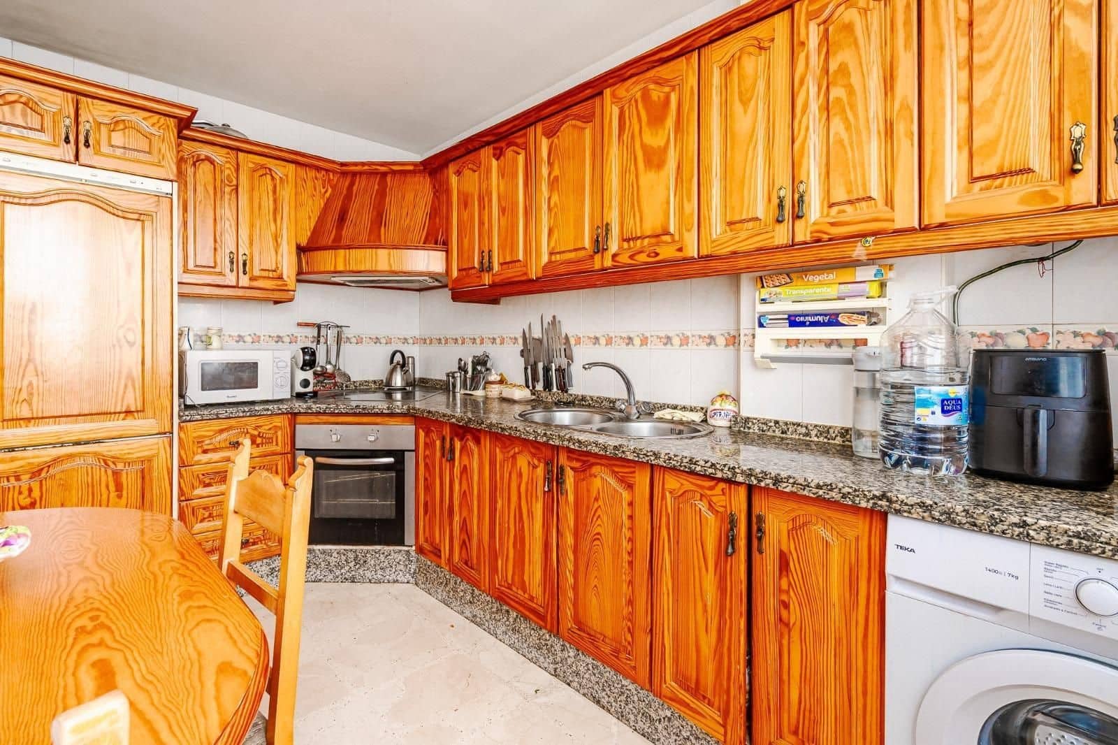 4 camera da letto Villetta Bifamiliare in vendita in Estepona - 640.000 € (Rif: 9784713)