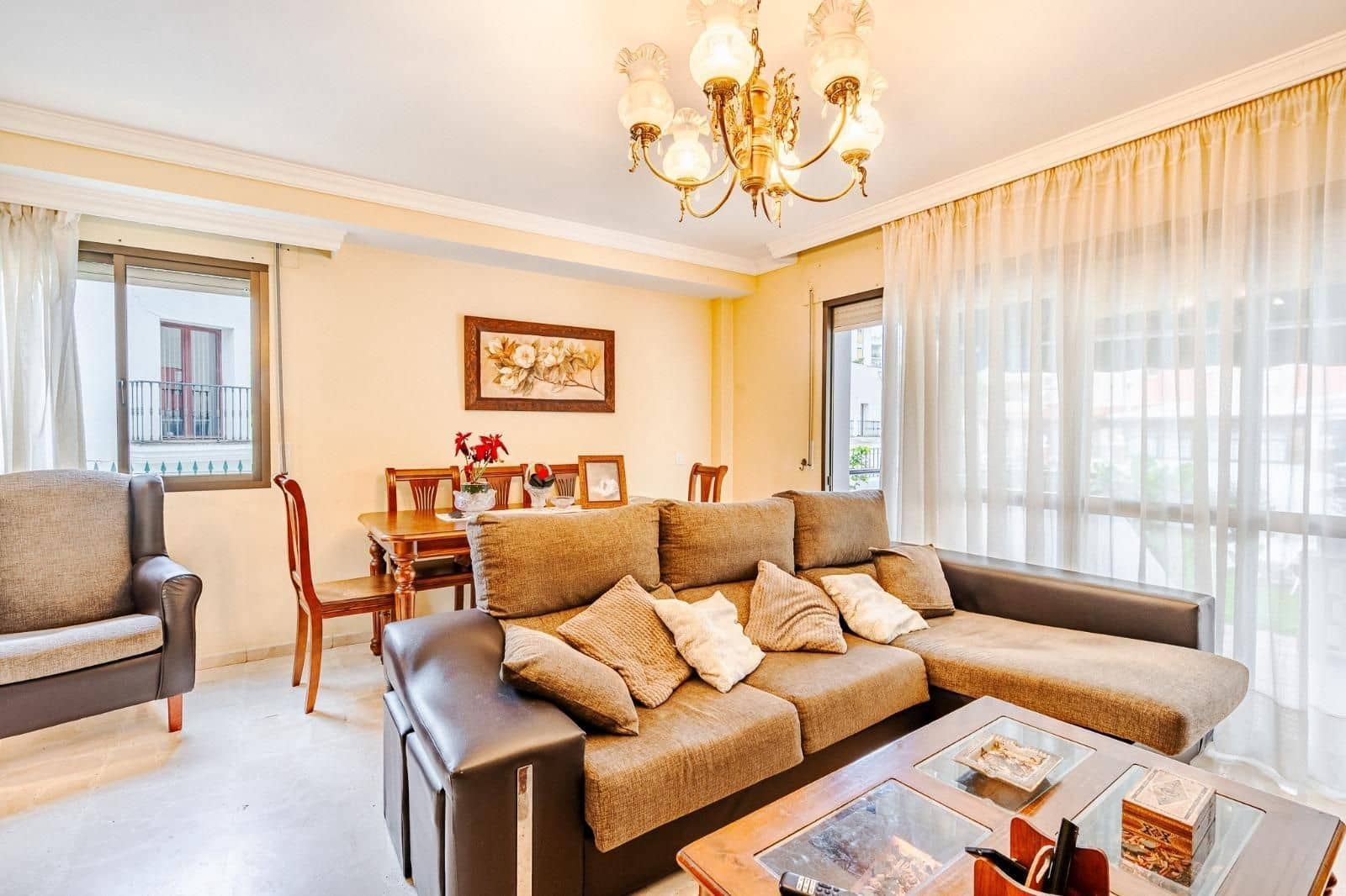 4 camera da letto Villetta Bifamiliare in vendita in Estepona - 640.000 € (Rif: 9784713)