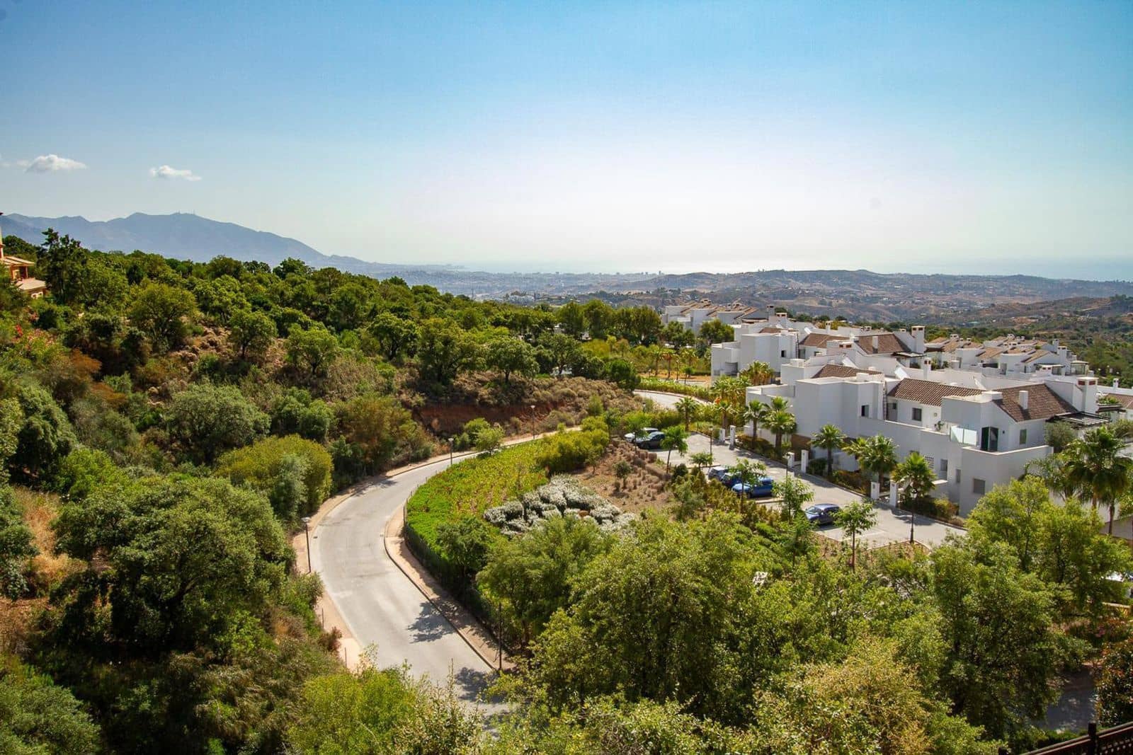 3 bedroom Penthouse for sale in La Mairena - € 430,000 (Ref: 9784718)