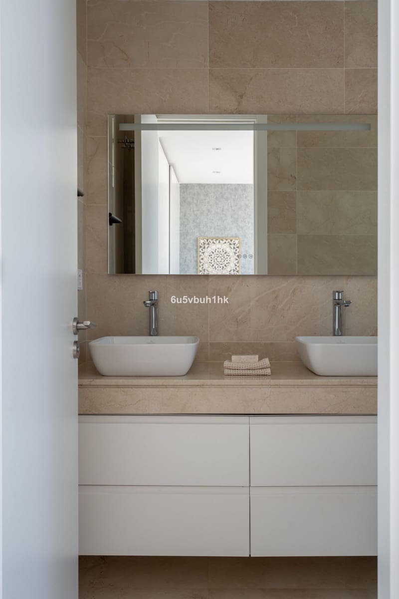 4 bedroom Townhouse for sale in La Cala de Mijas - € 1,150,000 (Ref: 9784719)