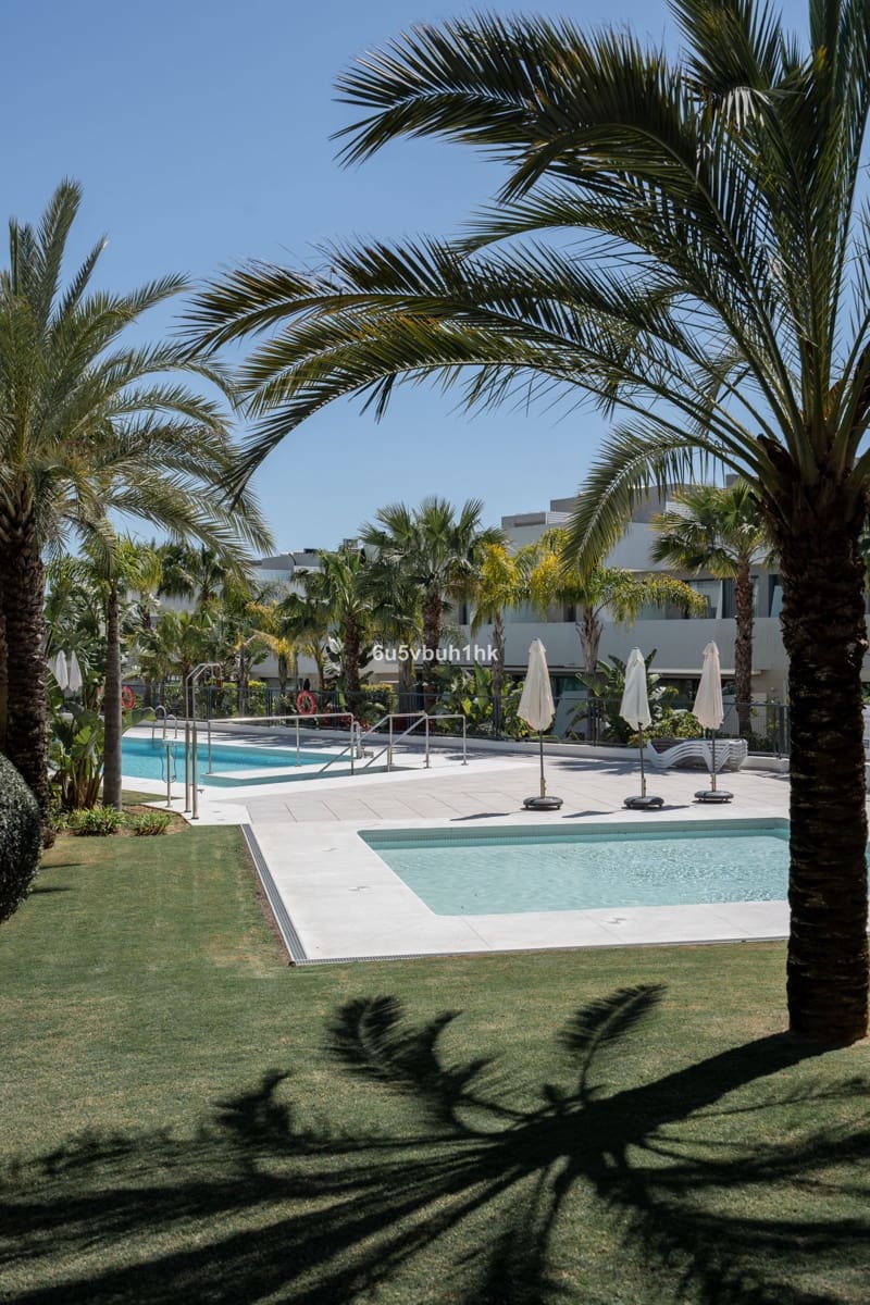 4 bedroom Townhouse for sale in La Cala de Mijas - € 1,150,000 (Ref: 9784719)