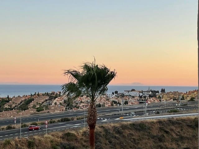 Apartamento de 3 habitaciones en Riviera del Sol, Mijas en venta - 495.000 € (Ref: 9784723)