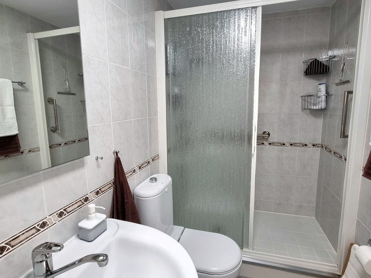 2 bedroom Apartment for sale in Calahonda - € 349,500 (Ref: 9784725)