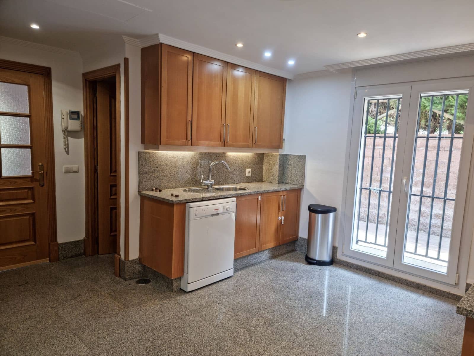 3 makuuhuone Paritalo myytävänä paikassa Marbella - 1 120 000 € (Ref: 9784730)