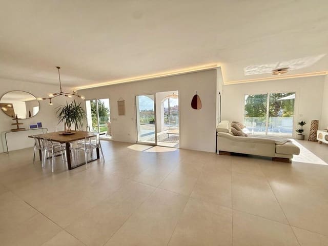 3 slaapkamer Villa te koop in Riviera del Sol, Mijas - € 1.310.000 (Ref: 9784732)