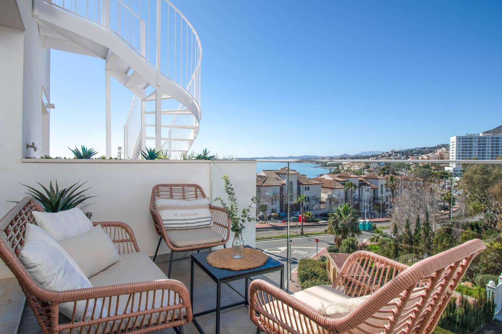 3 sovrum Takvåning till salu i Torrequebrada - 795 000 € (Ref: 9784739)