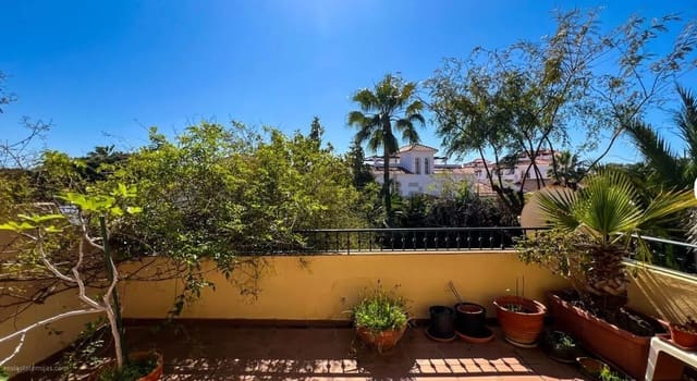 4 camera da letto Villetta Bifamiliare in vendita in Riviera del Sol, Mijas - 660.000 € (Rif: 9784740)