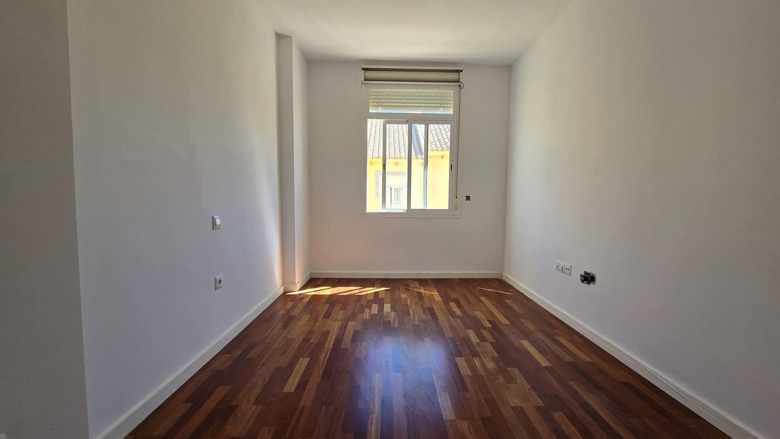 4 sypialnia Dom na sprzedaż w Calahonda - 639 000 € (Ref: 9784743)