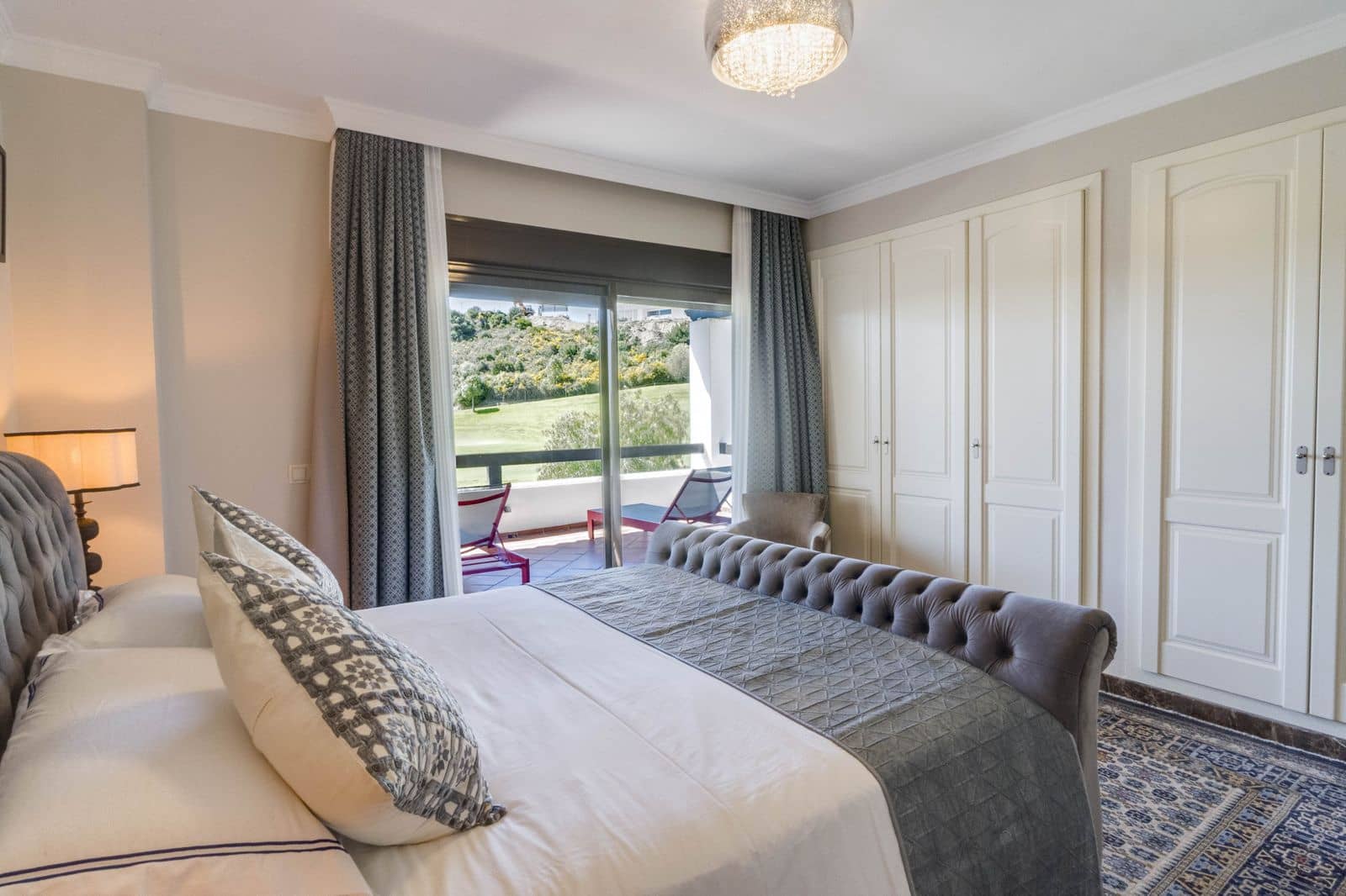 4 bedroom Semi-detached Villa for sale in Estepona - € 975,000 (Ref: 9784744)