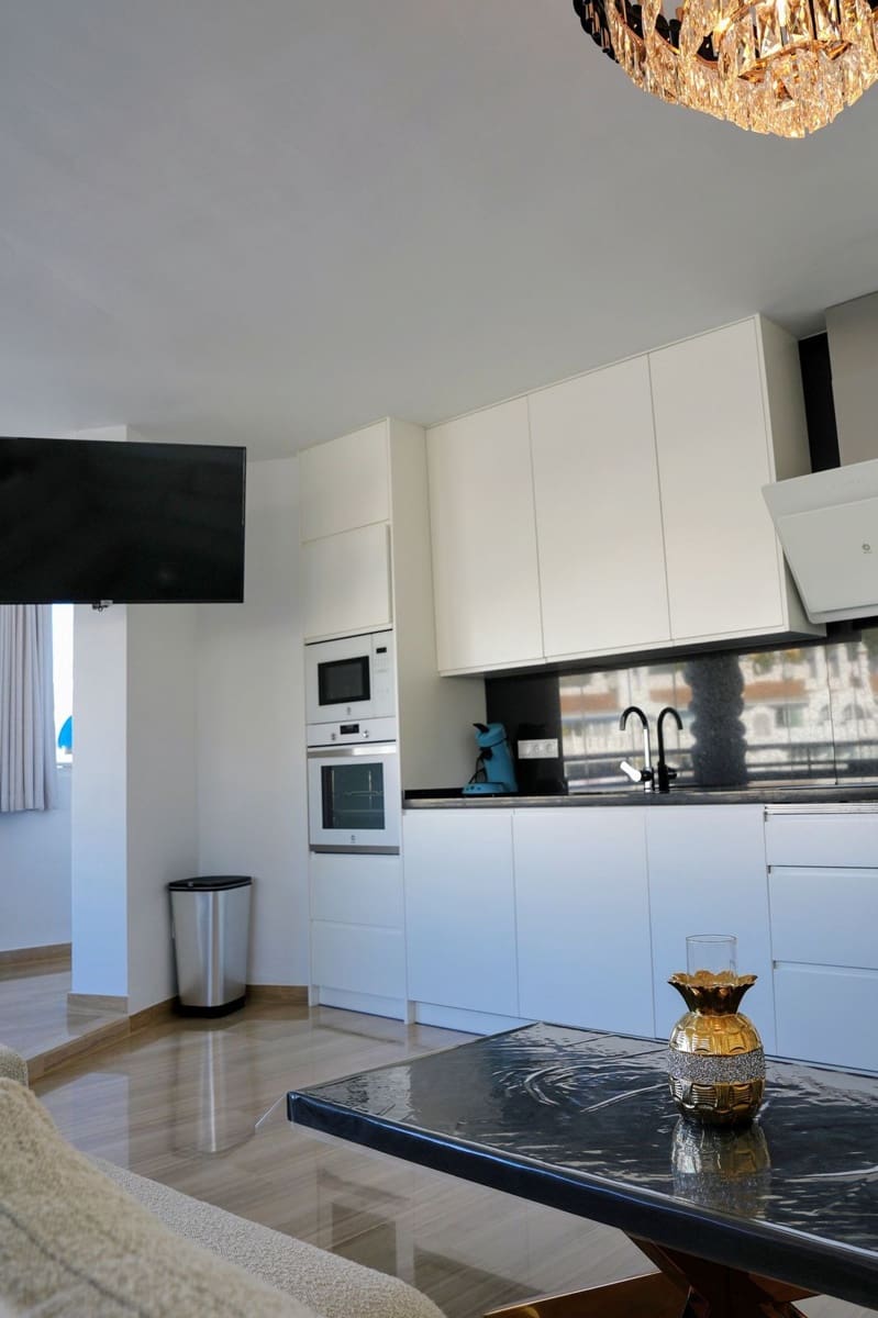 3 sypialnia Penthouse na sprzedaż w Benalmadena Costa - 745 000 € (Ref: 9784748)