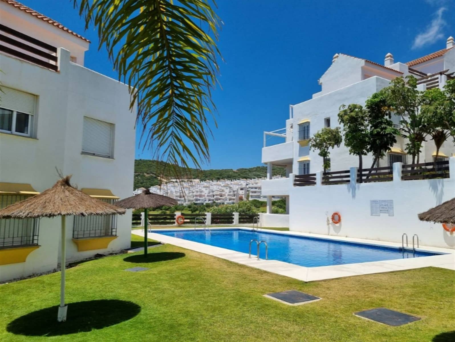 2 chambre Penthouse à vendre à Estepona - 319 000 € (Ref: 9784757)