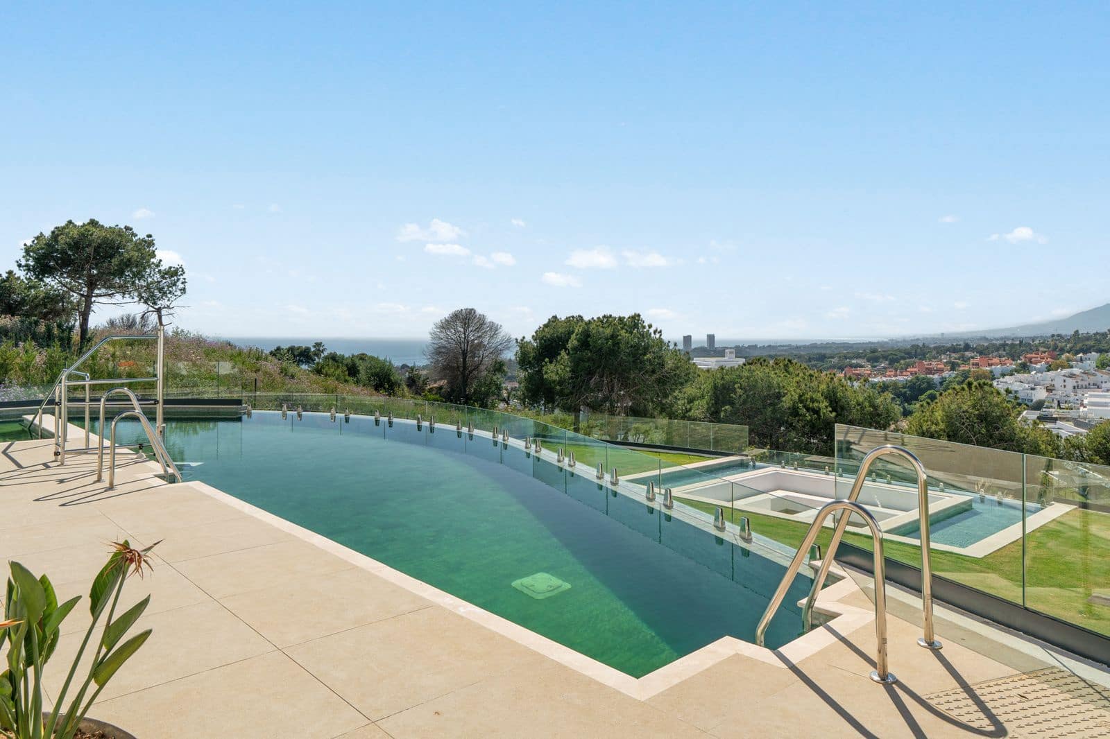 3 quarto Penthouse para venda em Marbella - 1 790 000 € (Ref: 9784853)