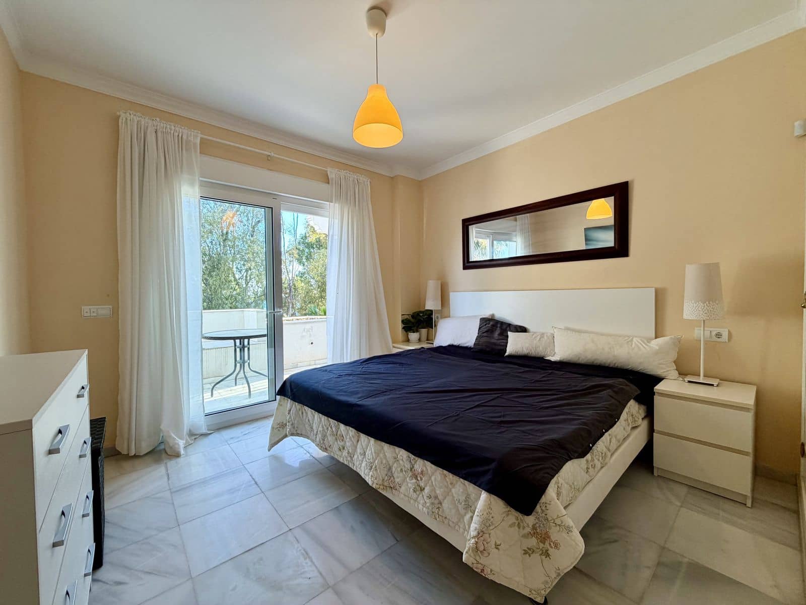 2 makuuhuone Kattohuoneisto myytävänä paikassa New Golden Mile - 1 299 000 € (Ref: 9784863)