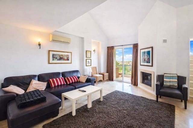 3 soveværelse Penthouse til salg i La Duquesa / Puerto de la Duquesa, Manilva - € 325.000 (Ref: 9784864)