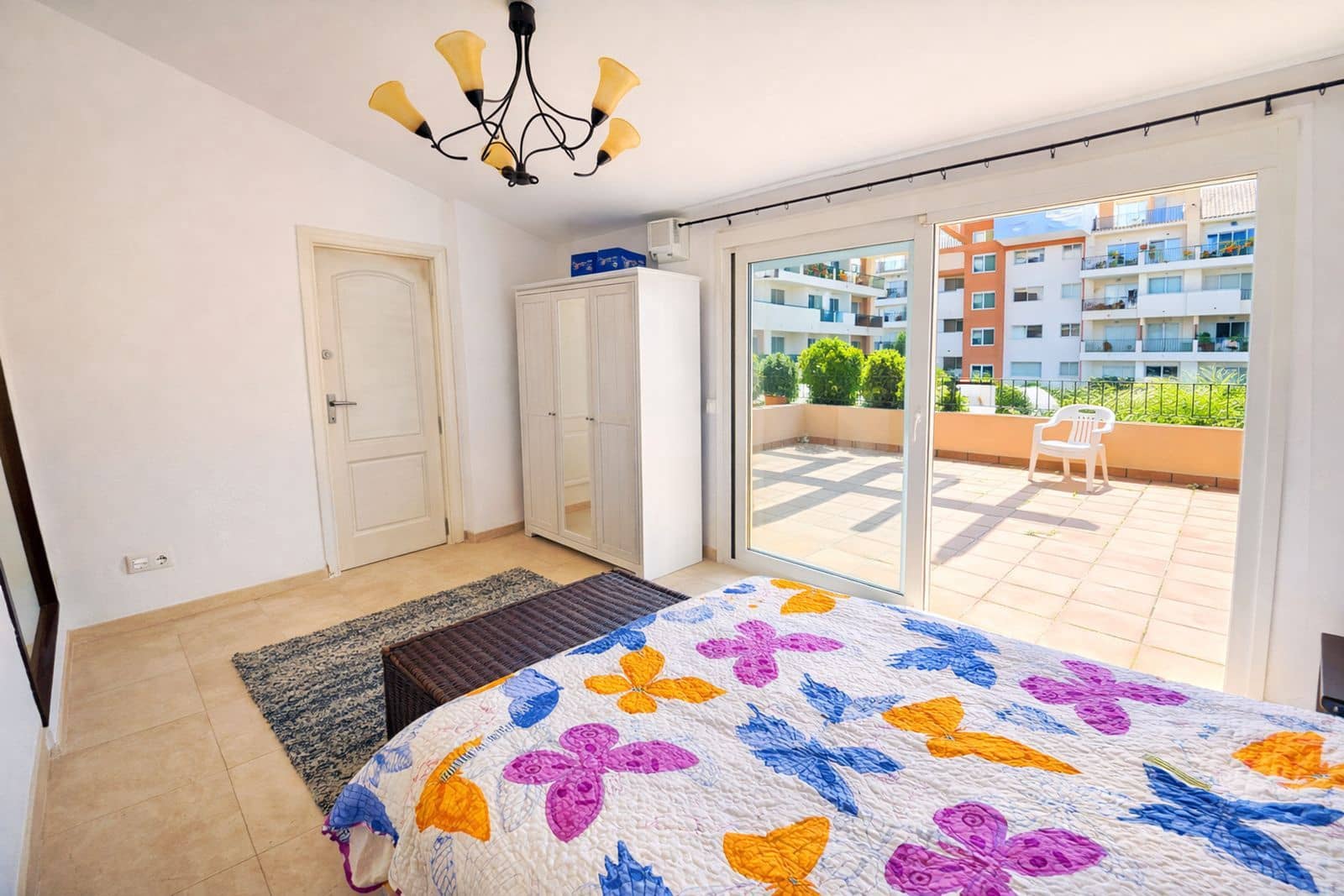 3 soveværelse Penthouse til salg i La Duquesa / Puerto de la Duquesa - € 325.000 (Ref: 9784864)