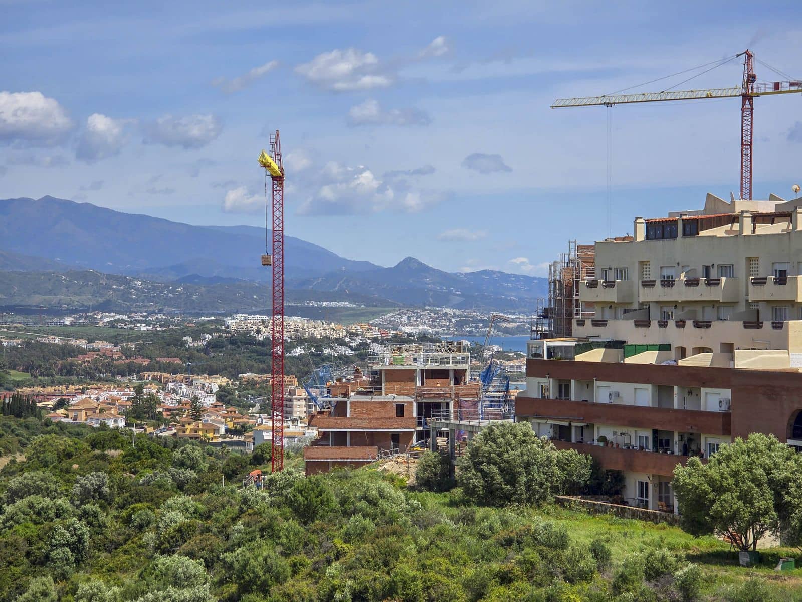 3 soveværelse Penthouse til salg i La Duquesa / Puerto de la Duquesa - € 325.000 (Ref: 9784864)