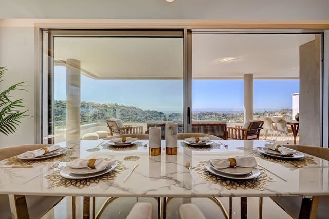 Ático de 3 habitaciones en Benahavís en venta - 1.200.000 € (Ref: 9784868)