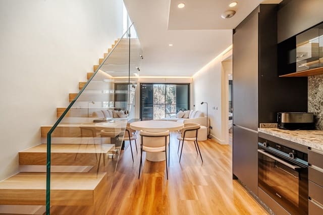 2 chambre Penthouse à vendre à Estepona - 850 000 € (Ref: 9784871)