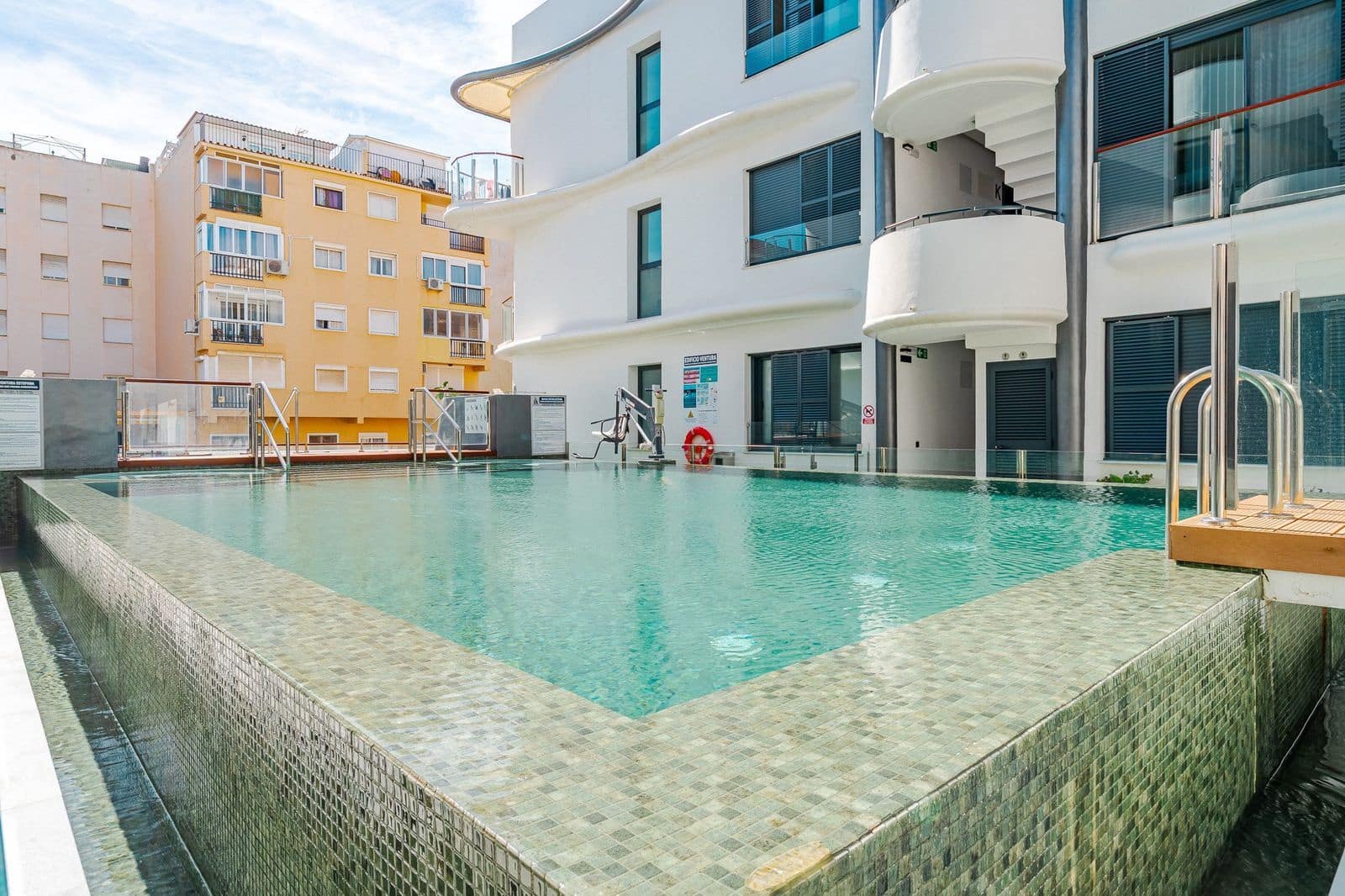 2 chambre Penthouse à vendre à Estepona - 850 000 € (Ref: 9784871)