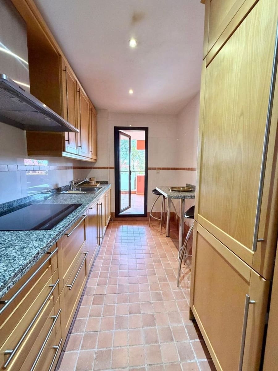 2 Zimmer Apartment zu verkaufen in Estepona - 519.000 € (Ref: 9796292)
