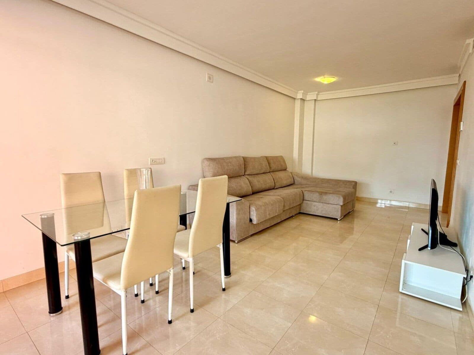 2 Zimmer Apartment zu verkaufen in Estepona - 519.000 € (Ref: 9796292)