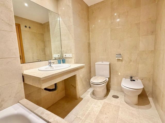 2 Zimmer Apartment zu verkaufen in Estepona - 519.000 € (Ref: 9796292)