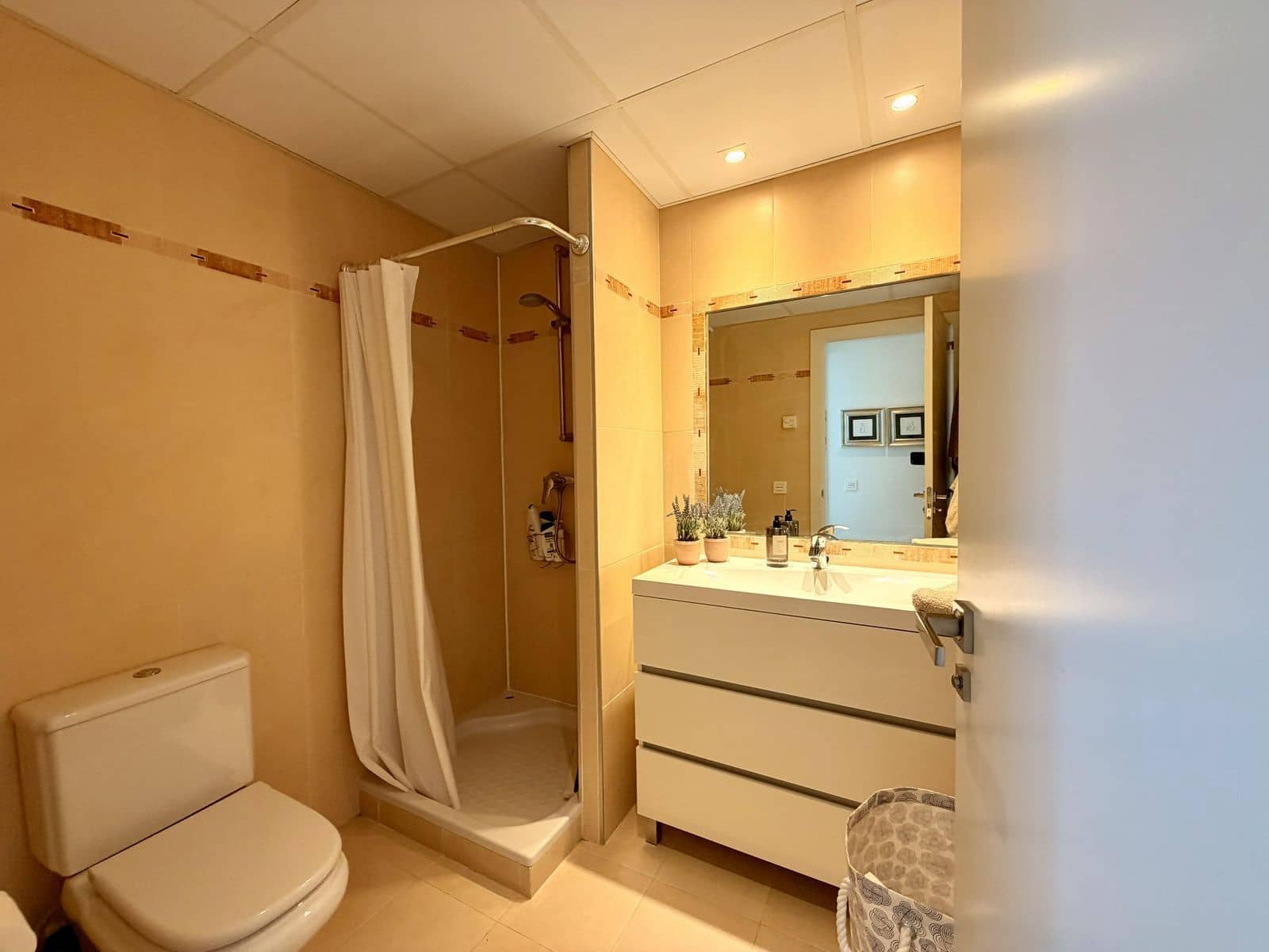 3 soveværelse Lejlighed til salg i Benahavis - € 795.000 (Ref: 9796293)