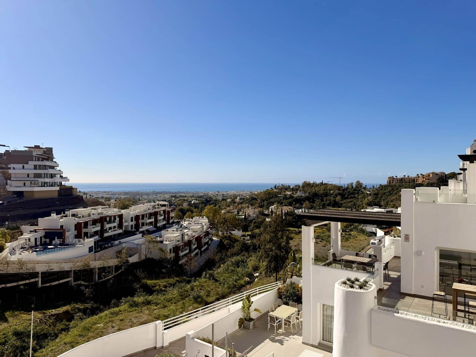 3 soveværelse Lejlighed til salg i Benahavis - € 795.000 (Ref: 9796293)