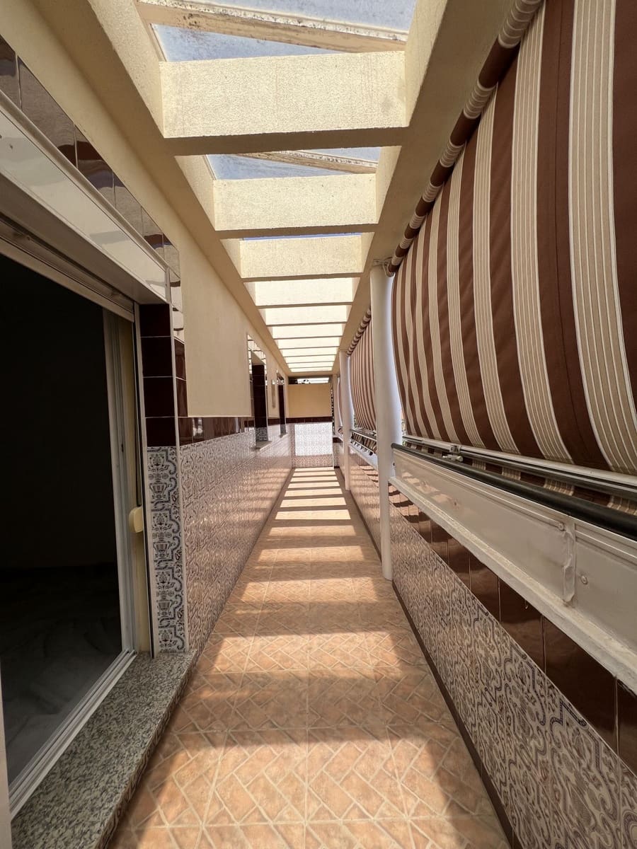 2 bedroom Penthouse for sale in Torremolinos - € 360,000 (Ref: 9796297)